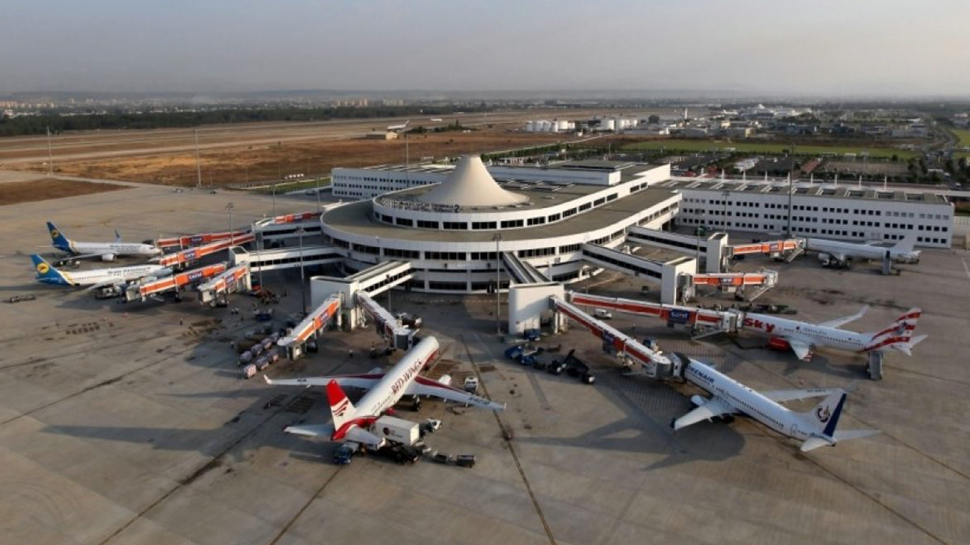 Аэропорт в анталии авиабилеты авиабилеты в сочи из пензы цены